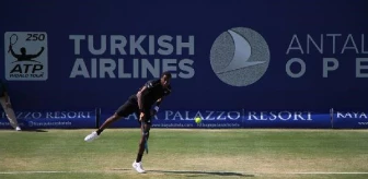 Antalya Open'da Fransız Raketler Çeyrek Finalde