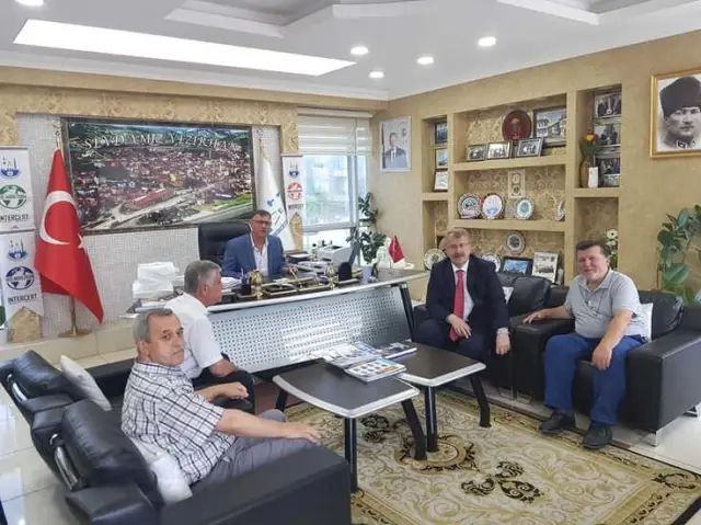 Başkan Duymuş, Eski Vekil Eldemir'le Bir Araya Geldi
