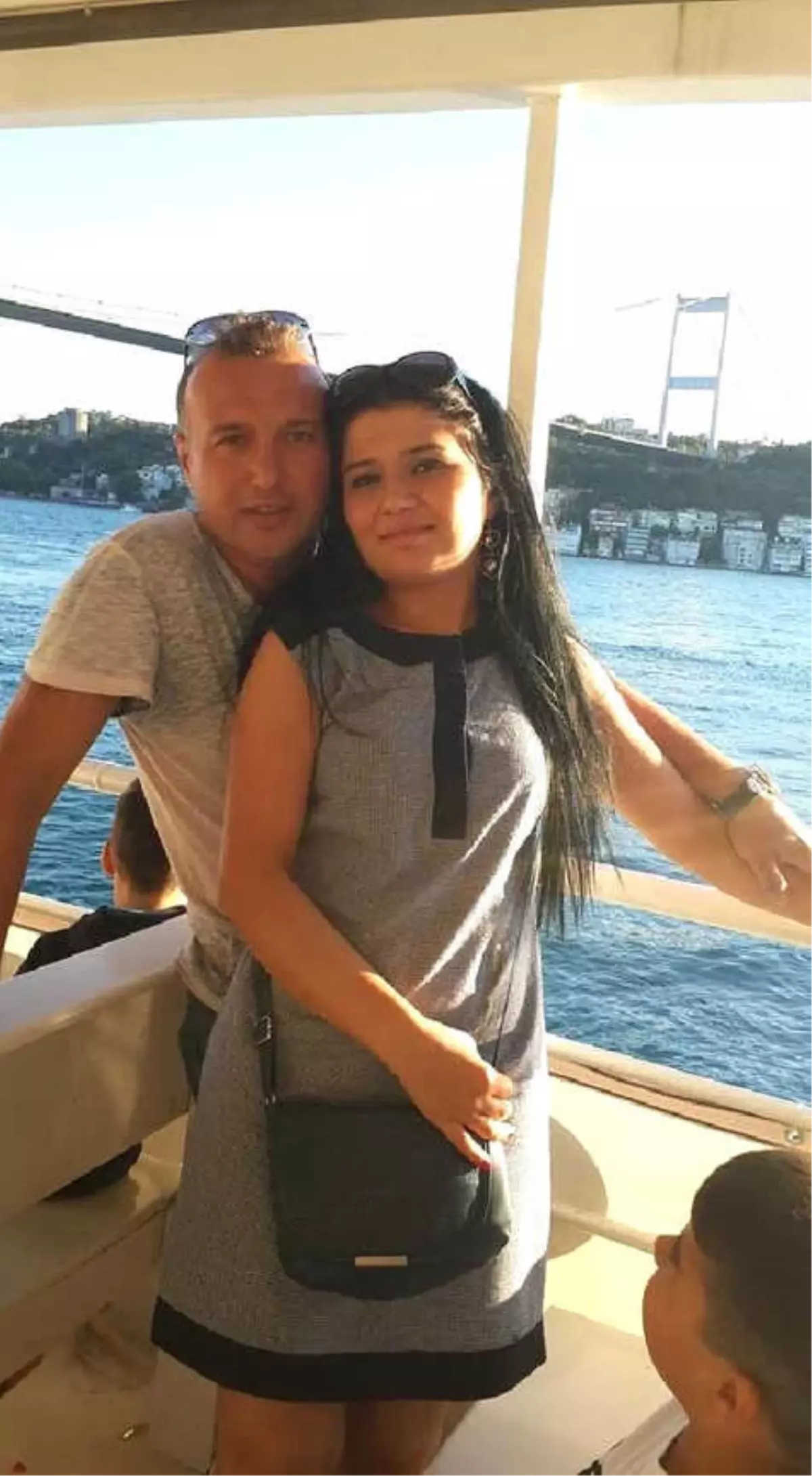 Cinnet Getiren Koca, Karısını Vurup İntihar Etti