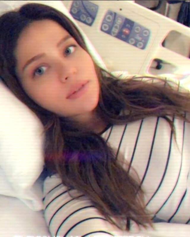 'Üvey Baba' Dizisindeki Lamia Karakteriyle Tanınan Oyuncu Burçin Abdullah Anne Oldu