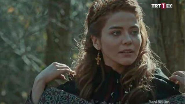 'Üvey Baba' Dizisindeki Lamia Karakteriyle Tanınan Oyuncu Burçin Abdullah Anne Oldu