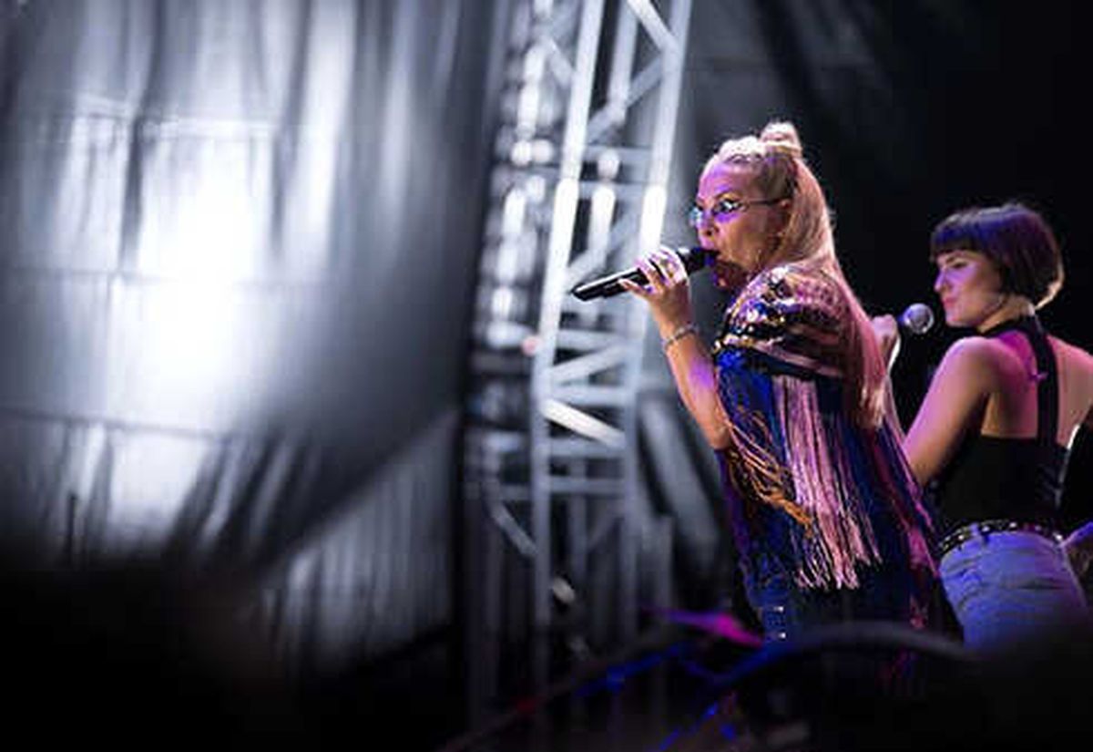 Anastacia Bodrum'a Hayran Kaldı