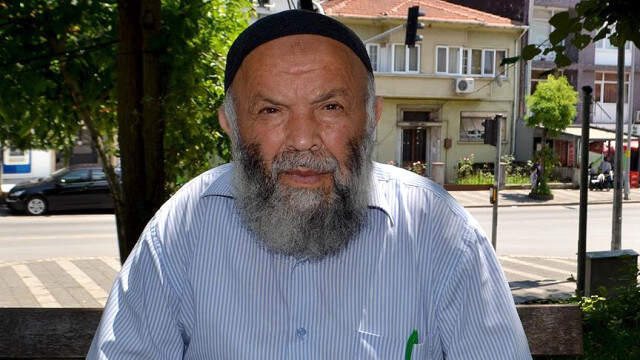 ''Laiklik Elden Gidiyor'' Diyen Amca Sert Çıktı: İktidarın Hizmetini Görmemek İhanettir