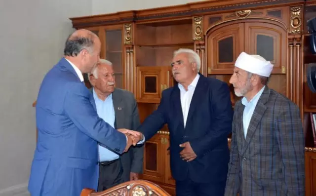 Vali Azizoğlu: 'Tek Gayemiz Barış ve Kardeşlik' Vali Azizoğlu: 'Tek Gayemiz Barış ve Kardeşlik'