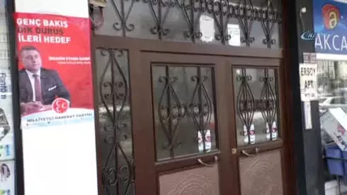 Bu Apartmanda Oturan ya Milletvekili Oluyor ya da İl Başkanı Bu Apartmanda Oturan ya Milletvekili Oluyor ya da İl Başkanı
