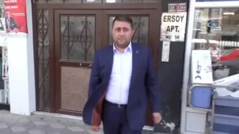 Bu Apartmanda Oturan ya Milletvekili Oluyor ya da İl Başkanı Bu Apartmanda Oturan ya Milletvekili Oluyor ya da İl Başkanı