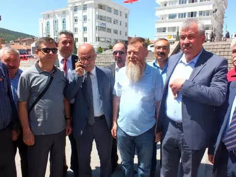 CHP Yozgat İl Teşkilatı, İçişleri Bakanı Soylu'yu Protesto Etti CHP Yozgat İl Teşkilatı, İçişleri Bakanı Soylu'yu Protesto Etti