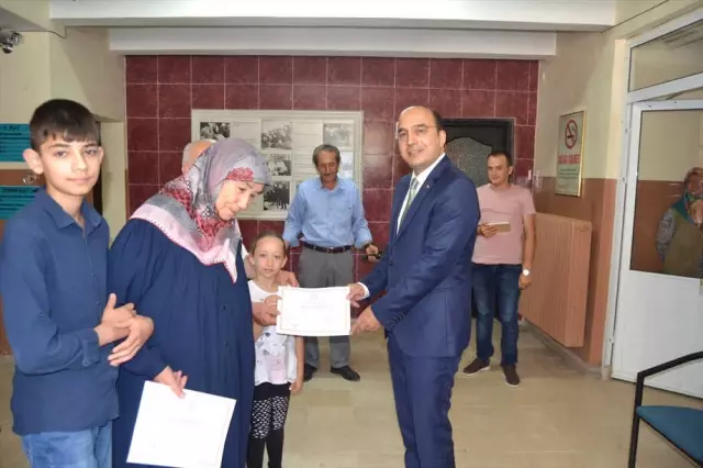 Gölpazarı'nda Okuma Yazma Seferberliği Sertifika Töreni