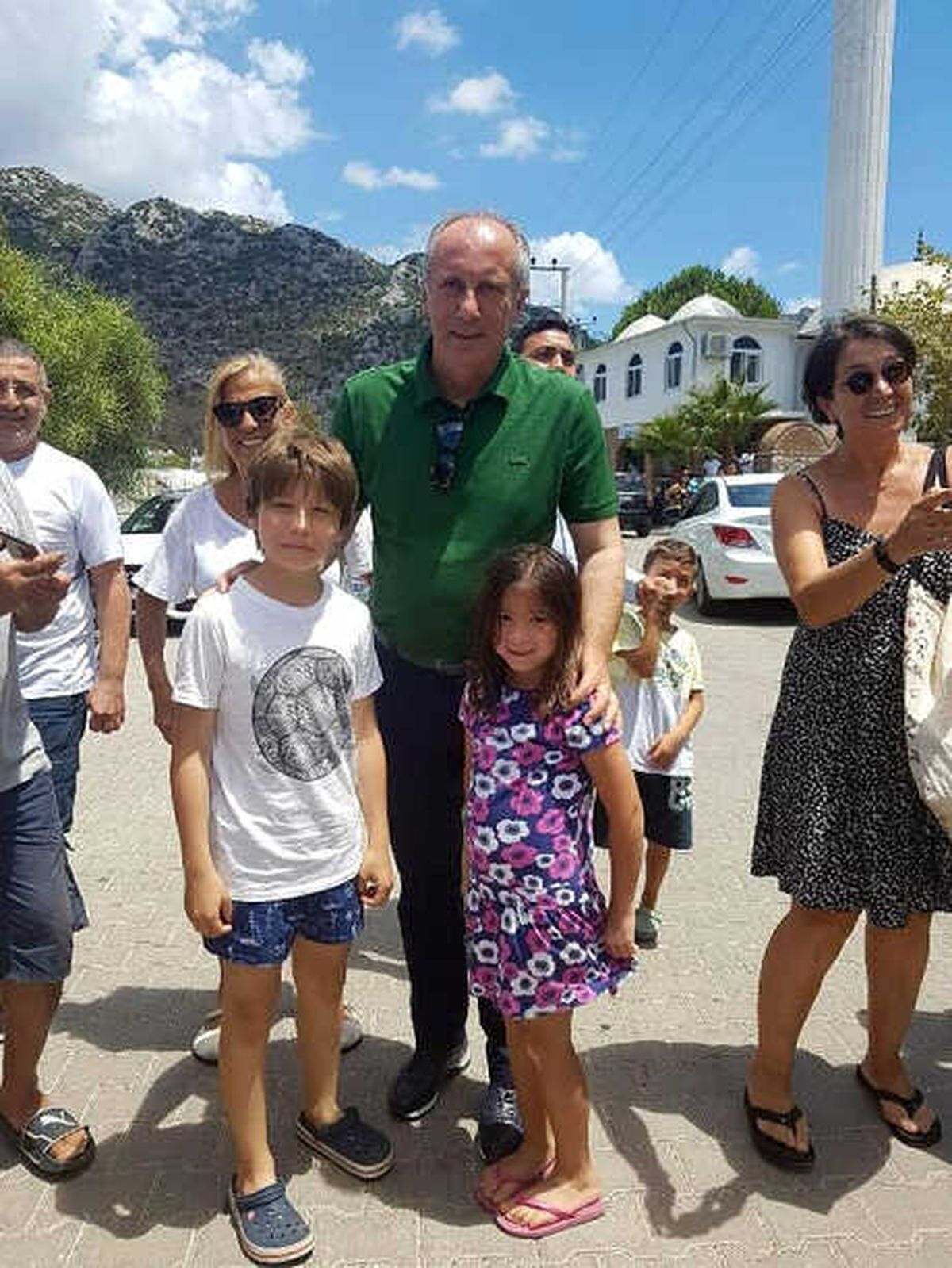 Muharrem İnce, Marmaris'te Tatilde
