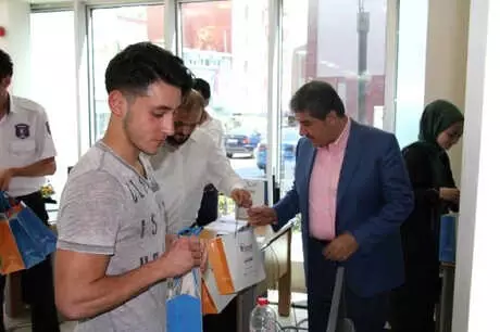Üniversite Adaylarına Moral Ziyareti Üniversite Adaylarına Moral Ziyareti
