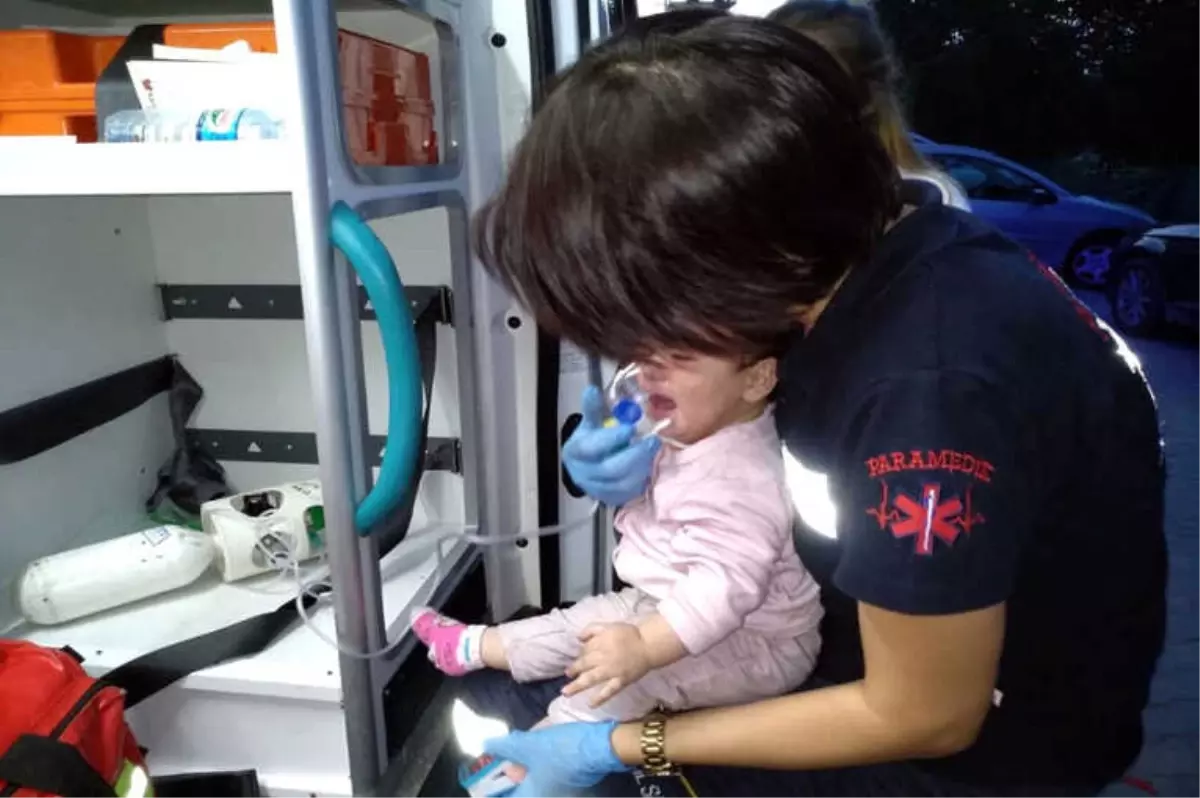 Yangında Mahsur Kalan Bebeği Vatandaşlar Kurtardı