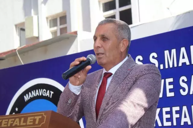Manavgat Esnaf Kefalet'e Modern Hizmet Binası Manavgat Esnaf Kefalet'e Modern Hizmet Binası
