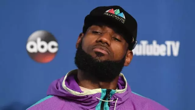 Lebron James Los Angeles Lakers'ta: Nba Yıldızının Bir Dakikalık Gelirini Kazanmak İçin Maaşınızın... Lebron James Los Angeles Lakers'ta: Nba Yıldızının Bir Dakikalık Gelirini Kazanmak İçin Maaşınızın...