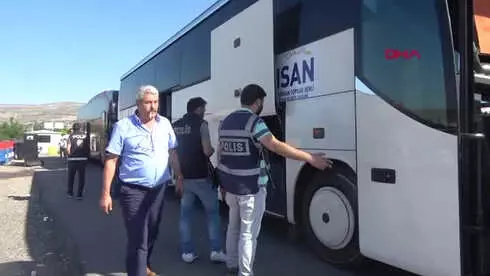Sivas Sivas Olayları'nda Hayatını Kaybedenler 25'inci Yıldönümünde Anıldı Hd Sivas Sivas Olayları'nda Hayatını Kaybedenler 25'inci Yıldönümünde Anıldı Hd
