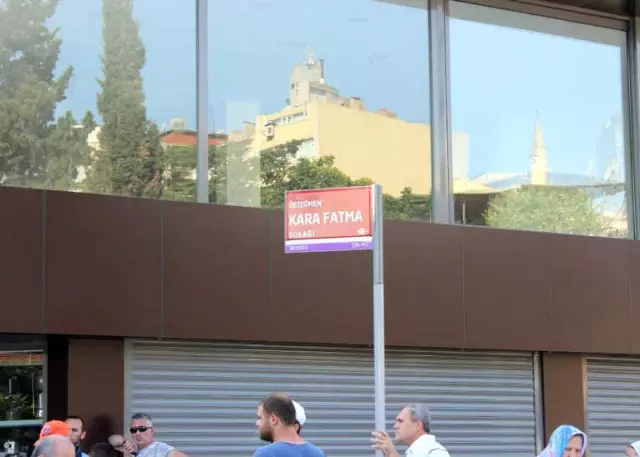Kurtuluş Savaşı'nın Kadın Kahramanı Kara Fatma Mezarı Başında Anıldı Kurtuluş Savaşı'nın Kadın Kahramanı Kara Fatma Mezarı Başında Anıldı