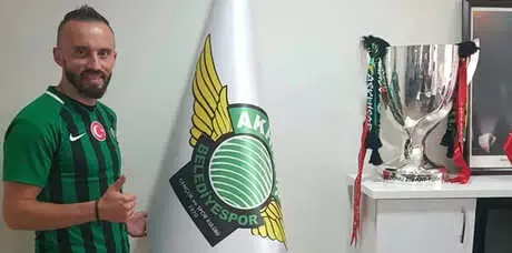 Akhisarspor, Vrsajevic'i Transfer Etti