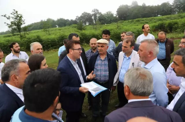 Dağın Tepesinde Kurulacak Olan Organize Sanayi Bölgesini Tanıttılar Dağın Tepesinde Kurulacak Olan Organize Sanayi Bölgesini Tanıttılar