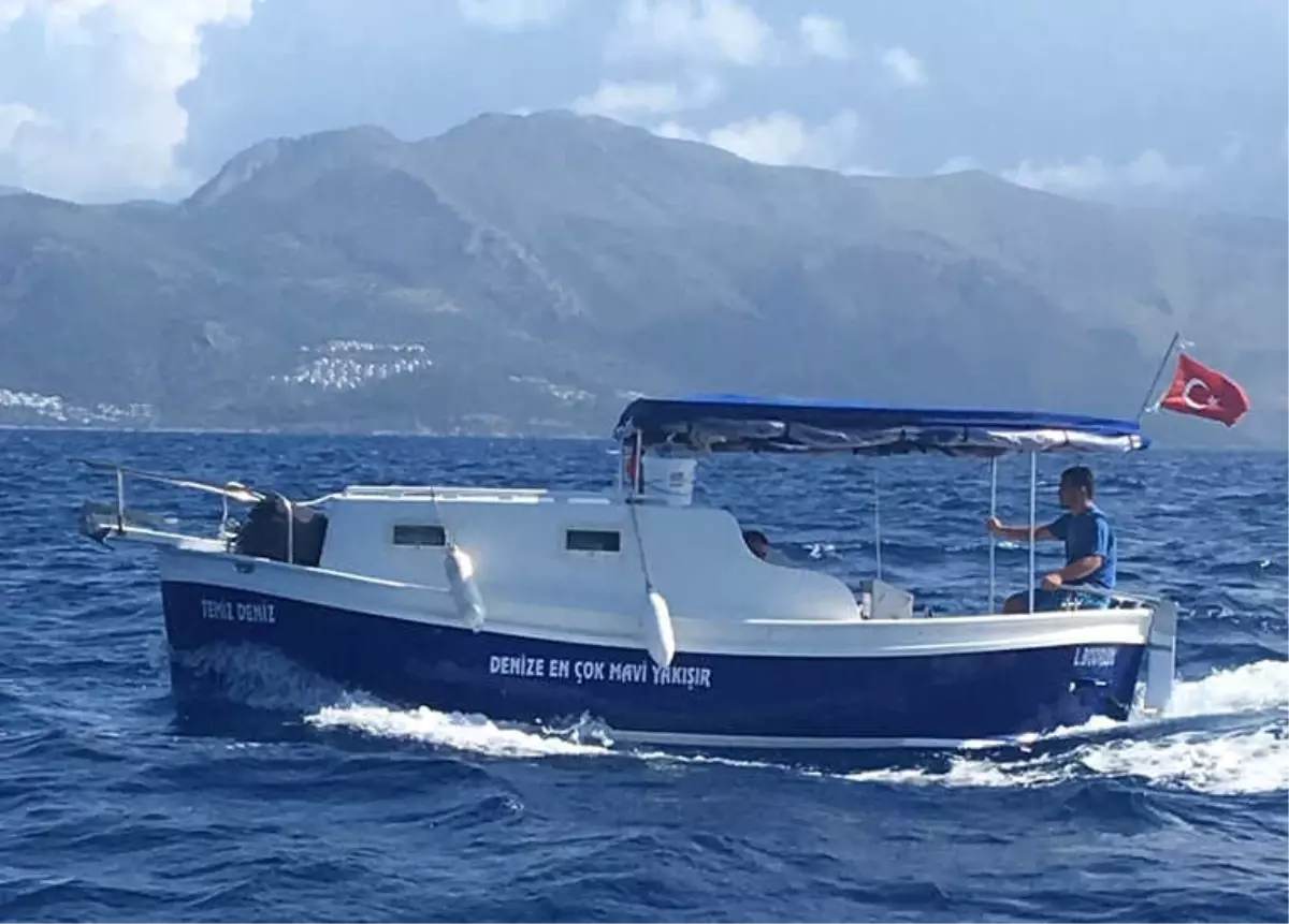 Gökova Kıyıları Temizleniyor