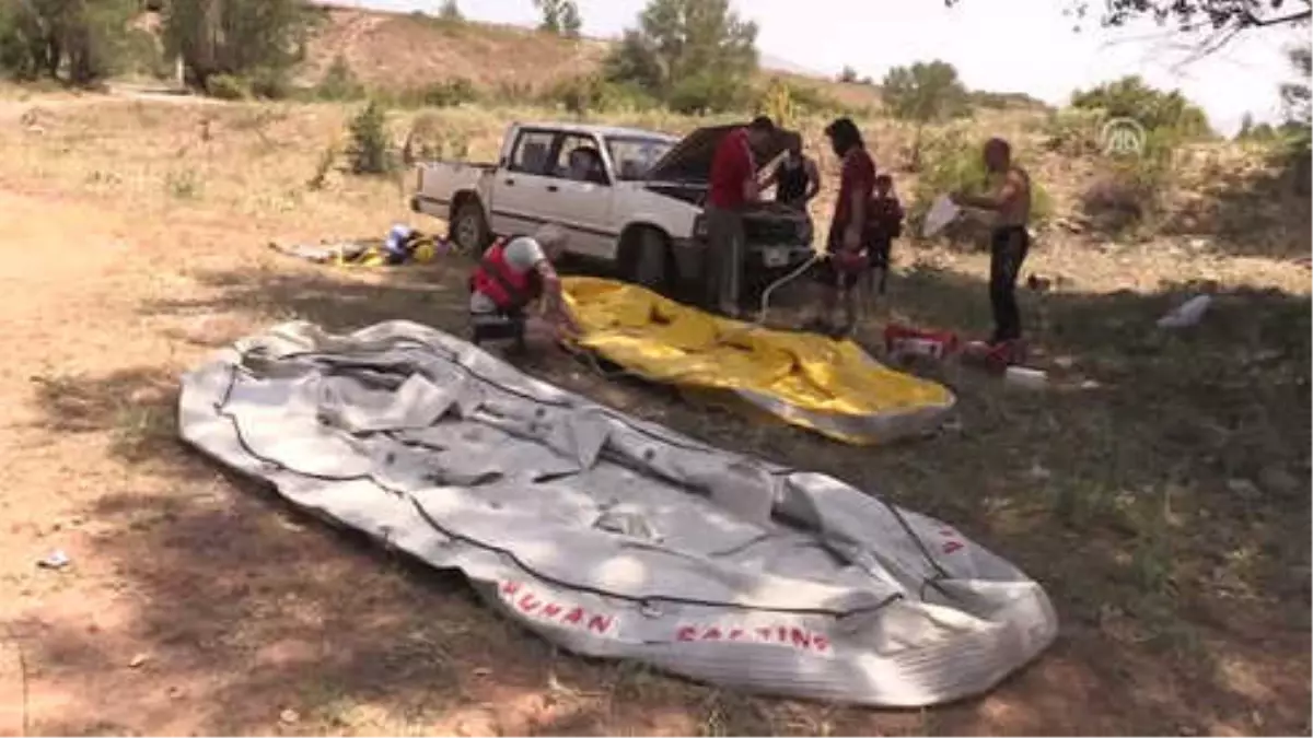 Raftingciler 'Başbağlar Katliamı' Şehitlerini Andı