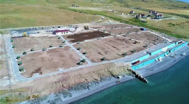 Van Gölü, Mavi Bayraklı Plajına Kavuşuyor Van Gölü, Mavi Bayraklı Plajına Kavuşuyor