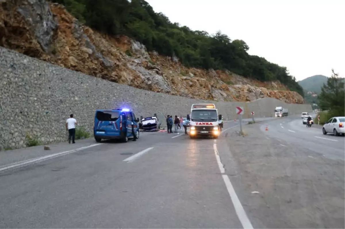 Zonguldak'ta Trafik Kazası: 1'i Ağır 6 Yaralı