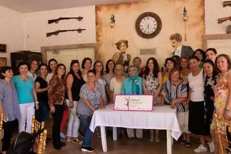İntiharlara Karşı Kadın Dayanışması İntiharlara Karşı Kadın Dayanışması