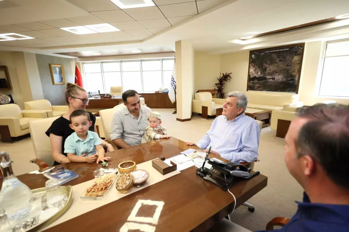 Ko-Mek'ten Rus Geline Aile Şefkati