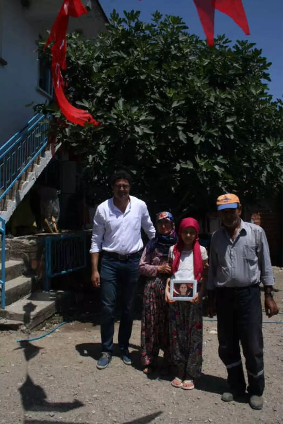 Milletvekili Aytekin Şehit Oğlu Alper'i Unutmadı