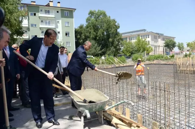 Palandöken Müftülü Hizmet Binası Temeli Atıldı Palandöken Müftülü Hizmet Binası Temeli Atıldı