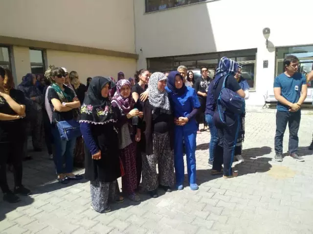 Silahının Ateş Alması ile Hayatını Kaybeden Astsubay Toprağa Verildi