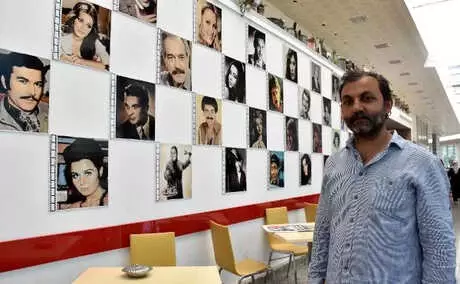 Terminaldeki Kafede 'Yeşilçam' Rüzgârı Terminaldeki Kafede 'Yeşilçam' Rüzgârı