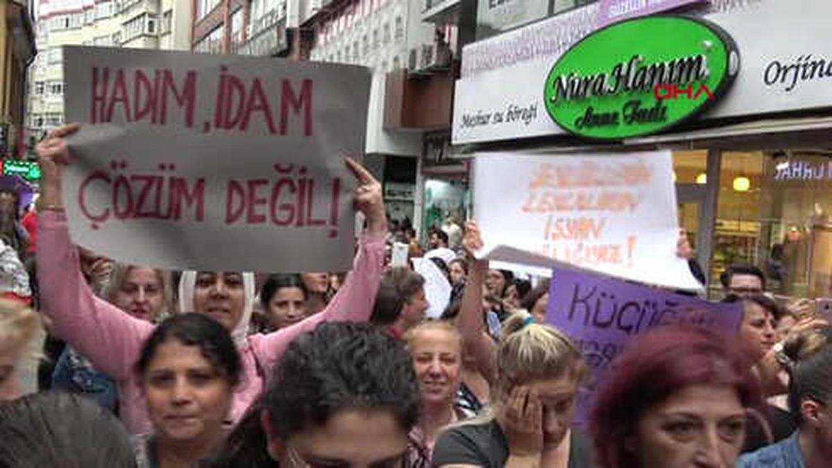 Trabzon ve Artvin'de 'Çocuklara Şiddet ve İstismar' Protestosu