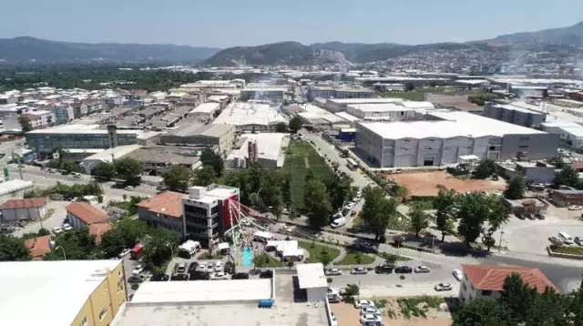 Uludağ Osb Yeni Hizmet Binasına Kavuştu Uludağ Osb Yeni Hizmet Binasına Kavuştu