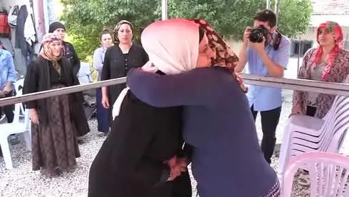 AK Parti Genel Başkan Yardımcısı Kavakcı: 'Dökülen Her Gözyaşının Bedelini Ödeteceğiz' AK Parti Genel Başkan Yardımcısı Kavakcı: 'Dökülen Her Gözyaşının Bedelini Ödeteceğiz'