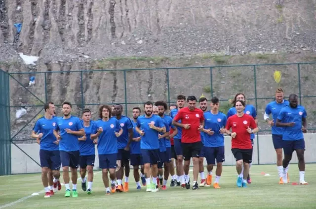 Antalyaspor, Erzurum-Palandöken Kampının Dördüncü Gününde Oyun-taktik Çalışmaları Gerçekleştirdi.