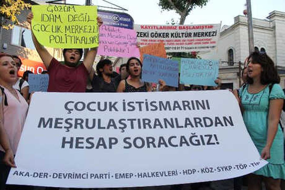 Kadıköy'de Çocuk Cinayetleri Protestosu
