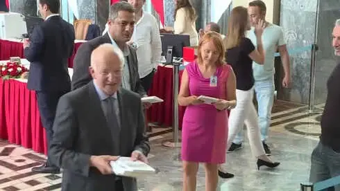 Milletvekilleri Kayıt Yaptırıyor - İbrahim Kaboğlu - Olcay Kılavuz - Gültekin Uysal - Ravza Kavakcı
