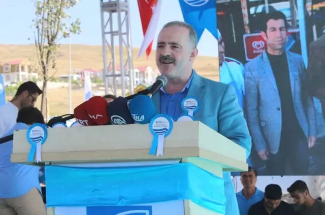 Van Gölü'ne 'Mavi Bayrak' Van Gölü'ne 'Mavi Bayrak'