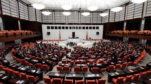 CHP'li Özgür Özel'den Erdoğan'ın Yemini ile Açıklama: Ayağa Kalkmayacağız