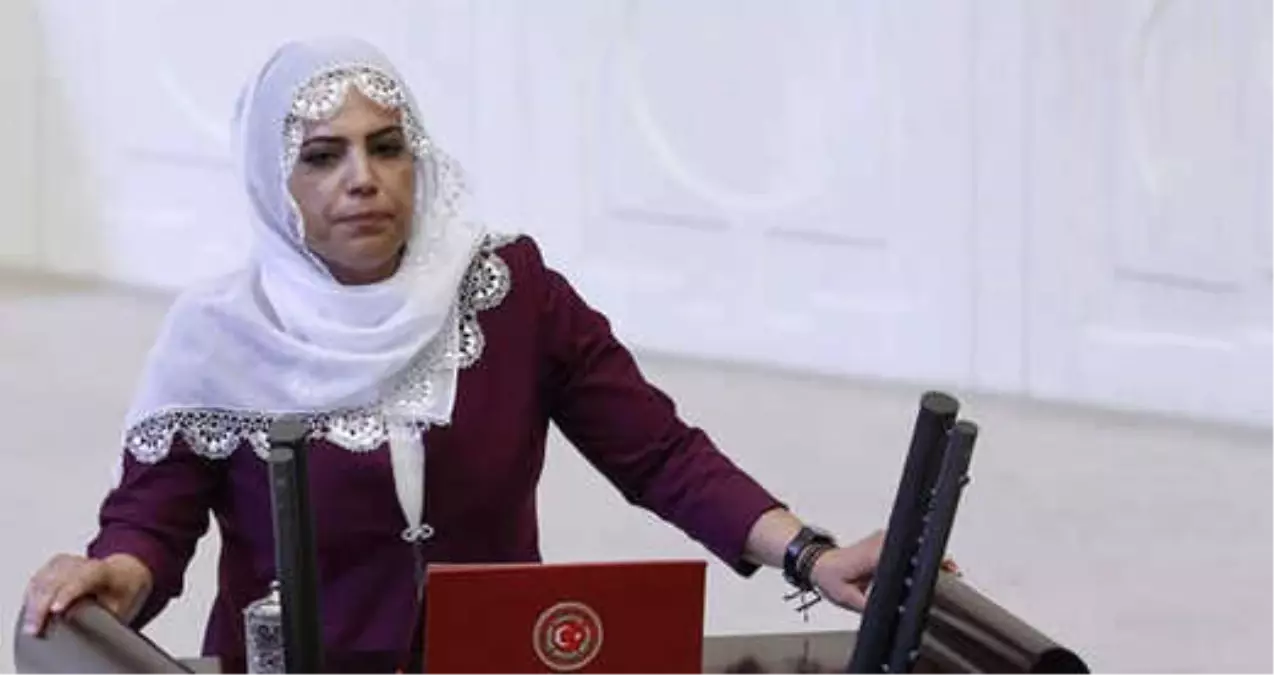 HDP Diyarbakır Milletvekili Remziye Tosun, Beyaz Tülbentle Yemin Etti!