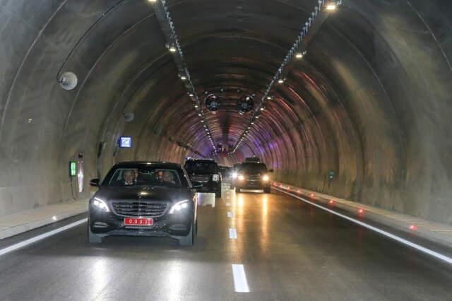 Son Başbakan'In Kullandığı Otomobile Gözü Gibi Bakıyor