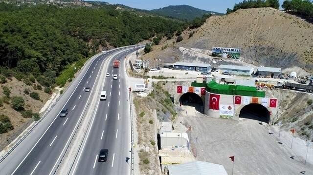 Son Başbakan'In Kullandığı Otomobile Gözü Gibi Bakıyor