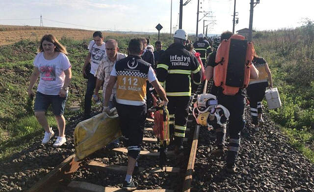 Tren Kazası İle İlgili Başbakanlık'tan Açıklama: Trenin Raydan Çıkması Sonucu Kaza Meydana Geldi