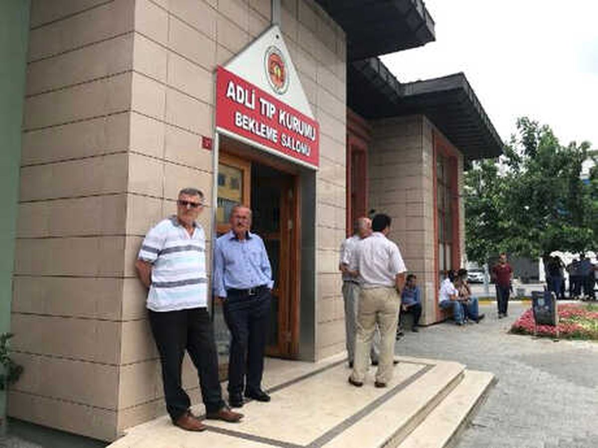 Adli Tıp'ta Acı Bekleyiş; Arda Dedesini Ziyarete Gitmiş