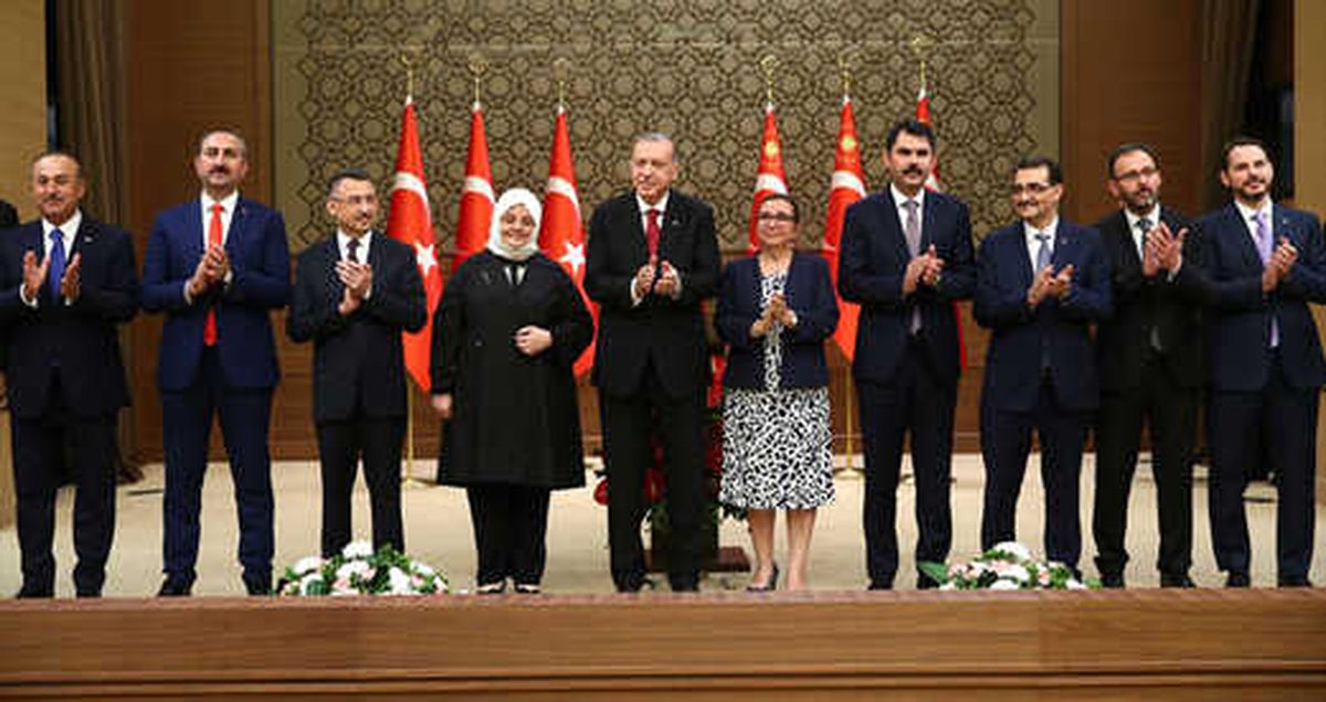 Başkan Erdoğan'ın Kabinesinde 2 Kadın Bakan Yer Aldı