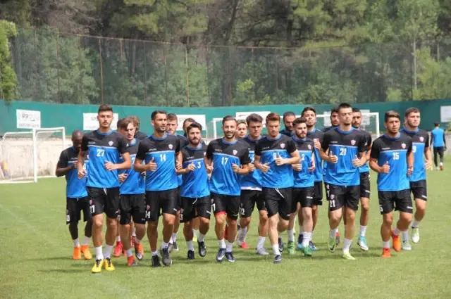 Karabükspor'da Sezon Hazırlıkları Sürüyor Karabükspor'da Sezon Hazırlıkları Sürüyor