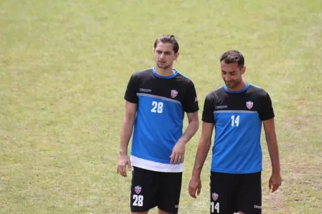 Karabükspor'da Sezon Hazırlıkları Sürüyor Karabükspor'da Sezon Hazırlıkları Sürüyor