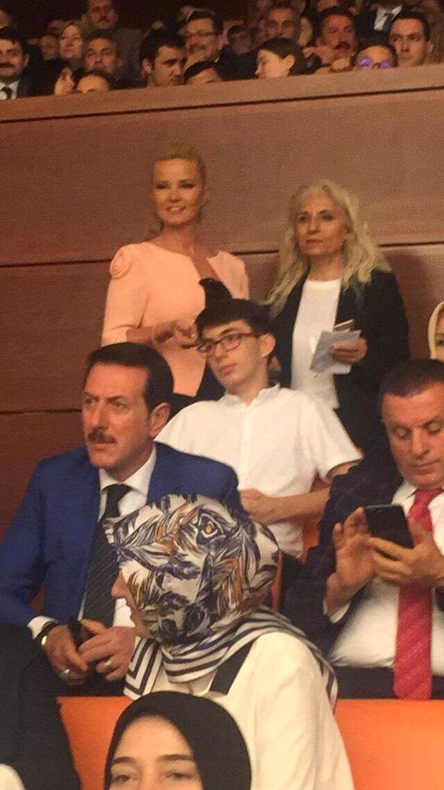 Mustafa Ceceli, Cumhurbaşkanı Erdoğan'ı Yemin Töreninde Yalnız Bırakmadı