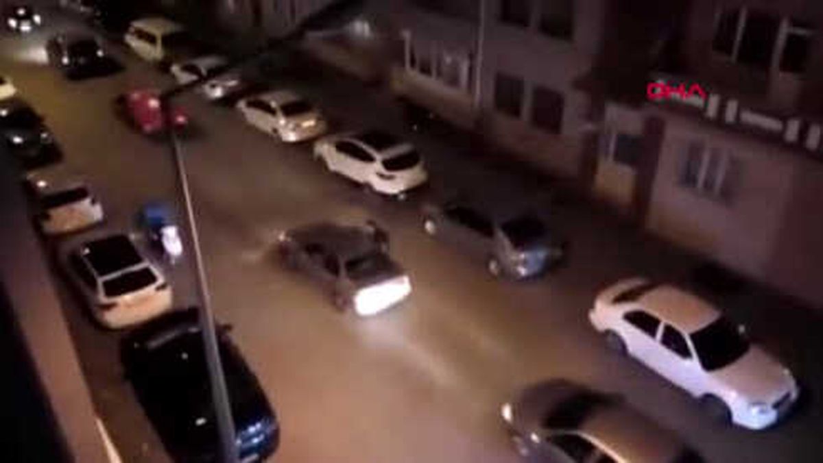 Sivas Gelin ve Damadın Etrafında Drift Yaptı