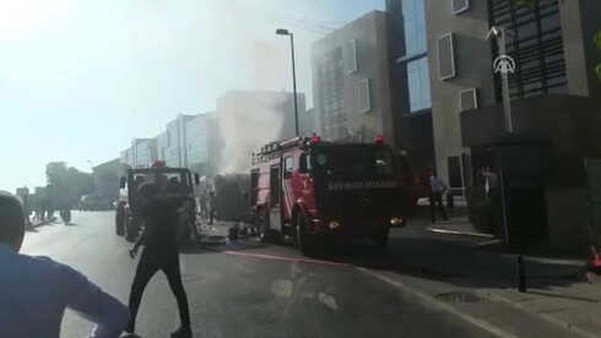 Üsküdar'da Yolcu Otobüsü Yandı - İstanbul